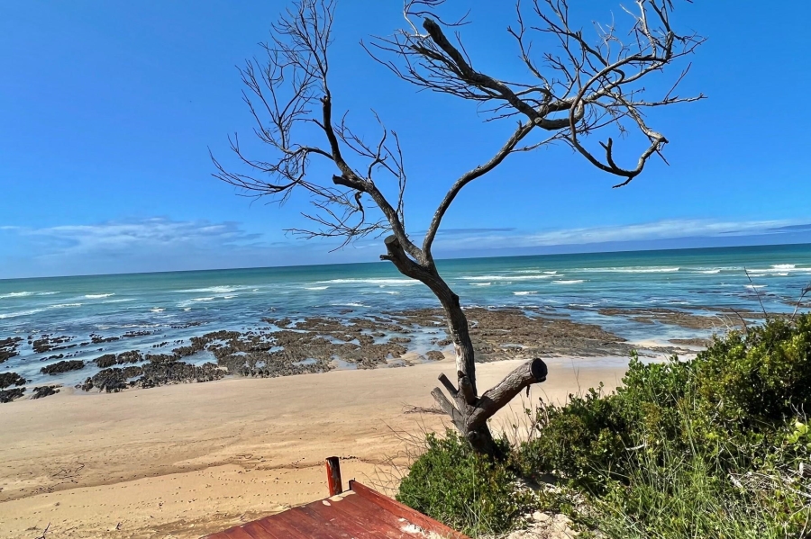 0 Bedroom Property for Sale in Paradise Beach Eastern Cape